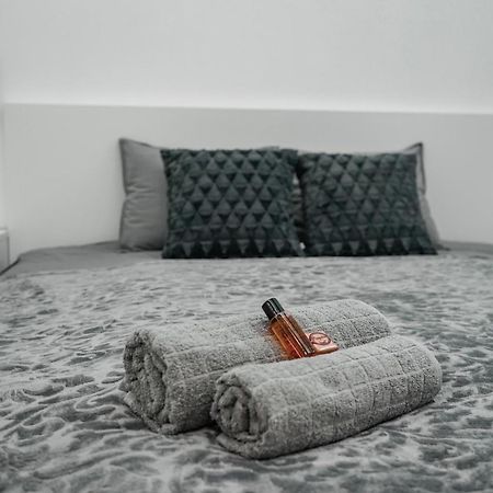 Downtown Pearl Apartments بودابست المظهر الخارجي الصورة